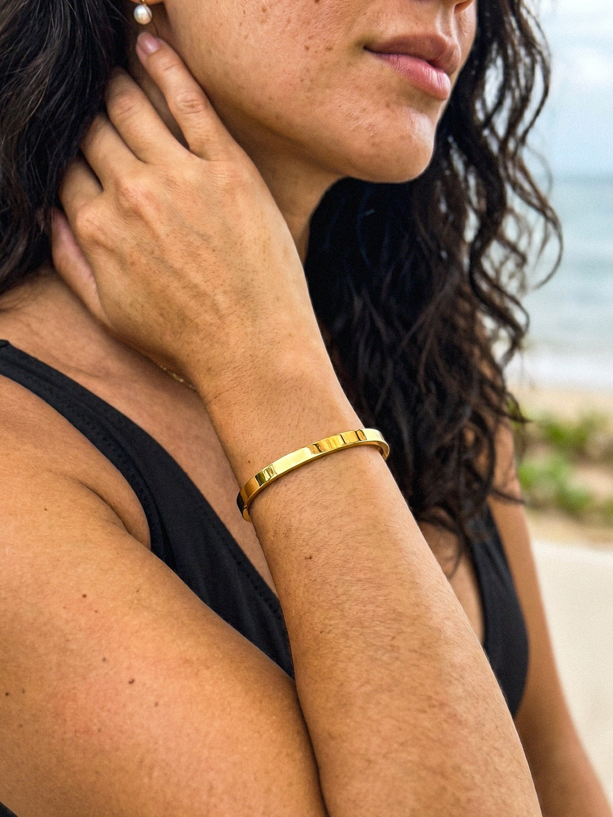 Elowen-Sculpt Bangle