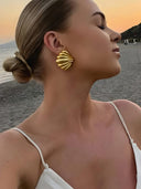 Lumi-Shell Studs