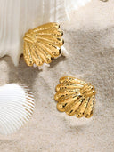 Lumi-Shell Studs