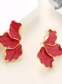 Emmy-Floral Wave Drop