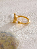 Lina-Pearl Glow Ring