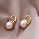 AMIRA–PEARL DROP EARRINGS