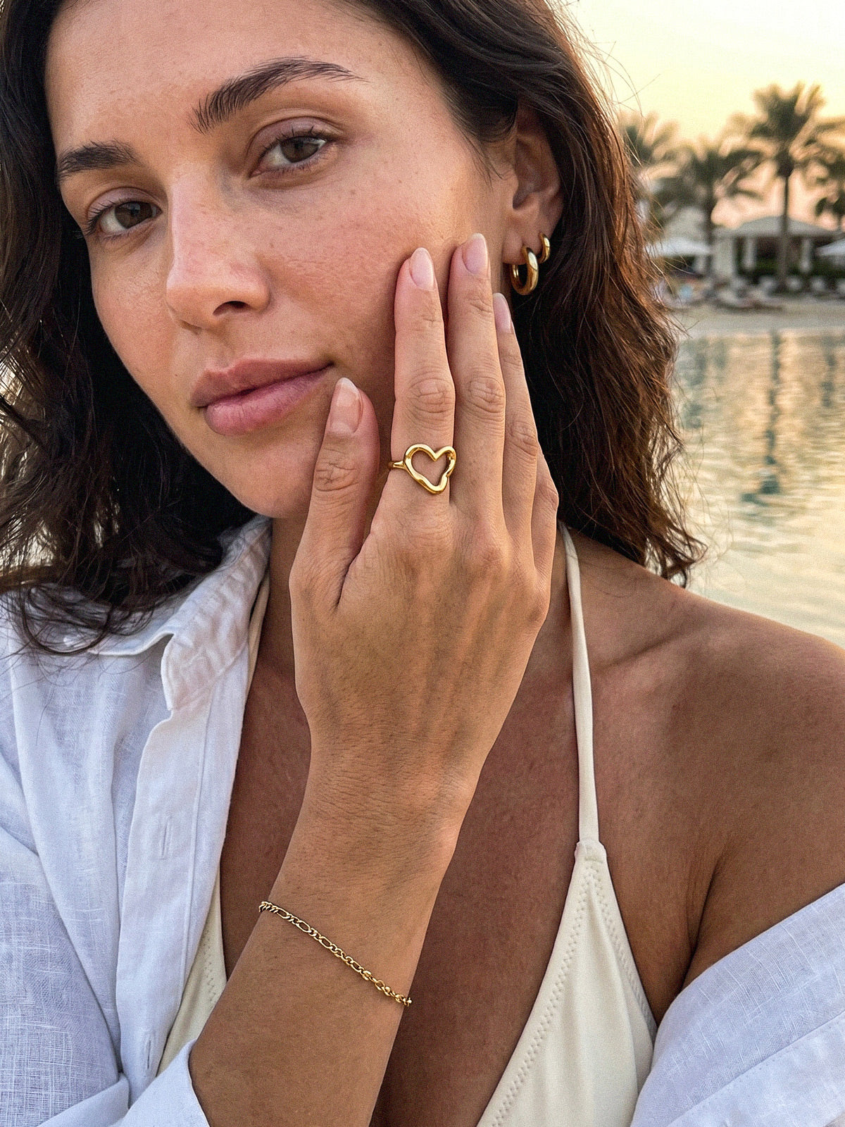 Amora-Heart Ring