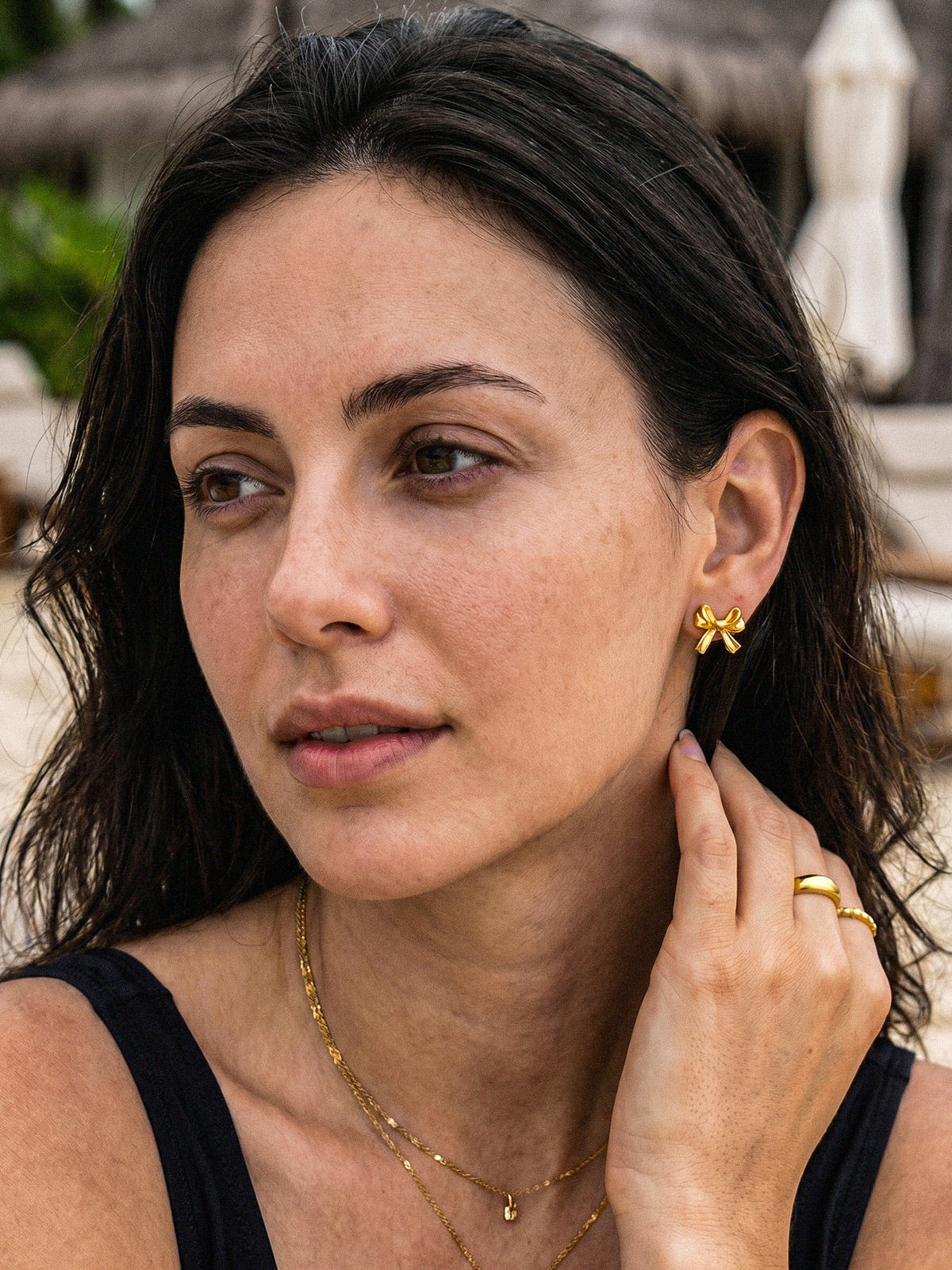 Elira-Bow Studs