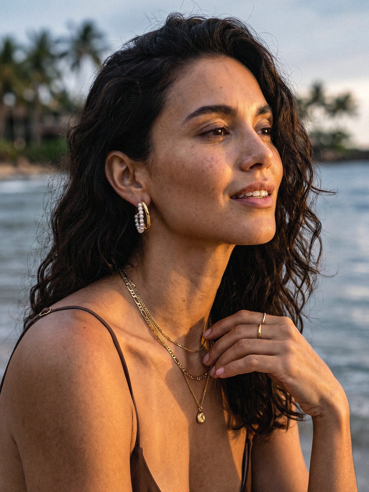 Aveline-Pearl Hoops
