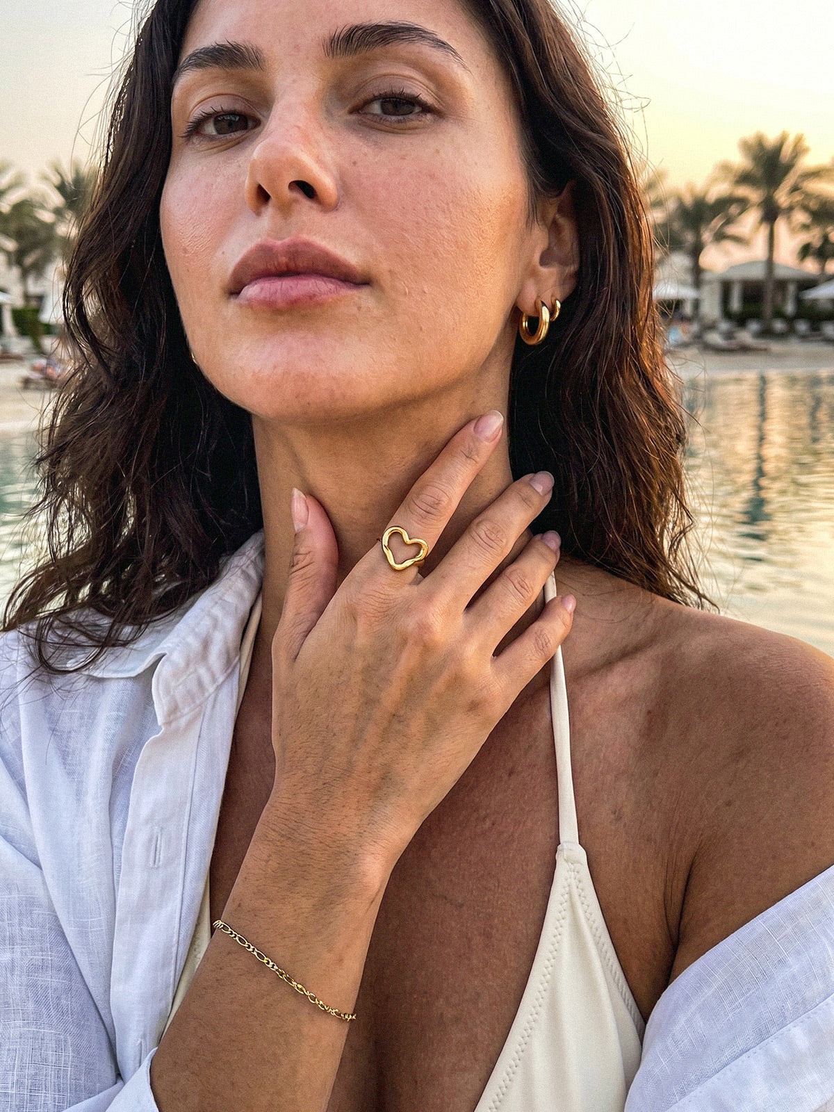 Amora-Heart Ring