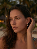 ELIN–SPARK CURVE PEARLS