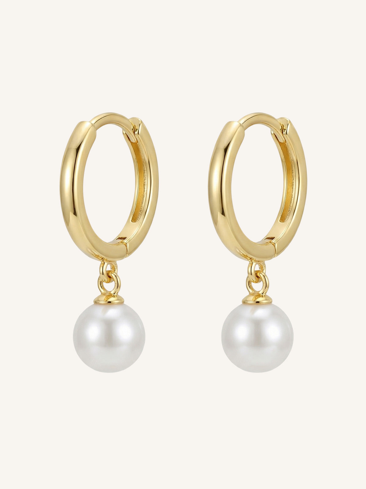 Alia–Elegant Pearl Hoop