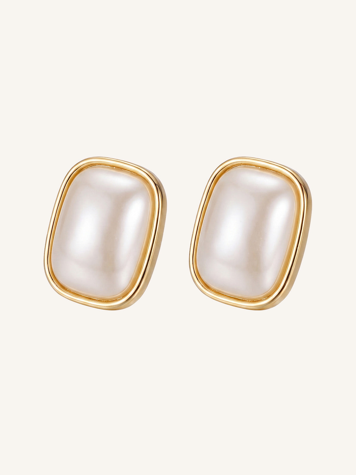 Aurelia-Pearl Studs