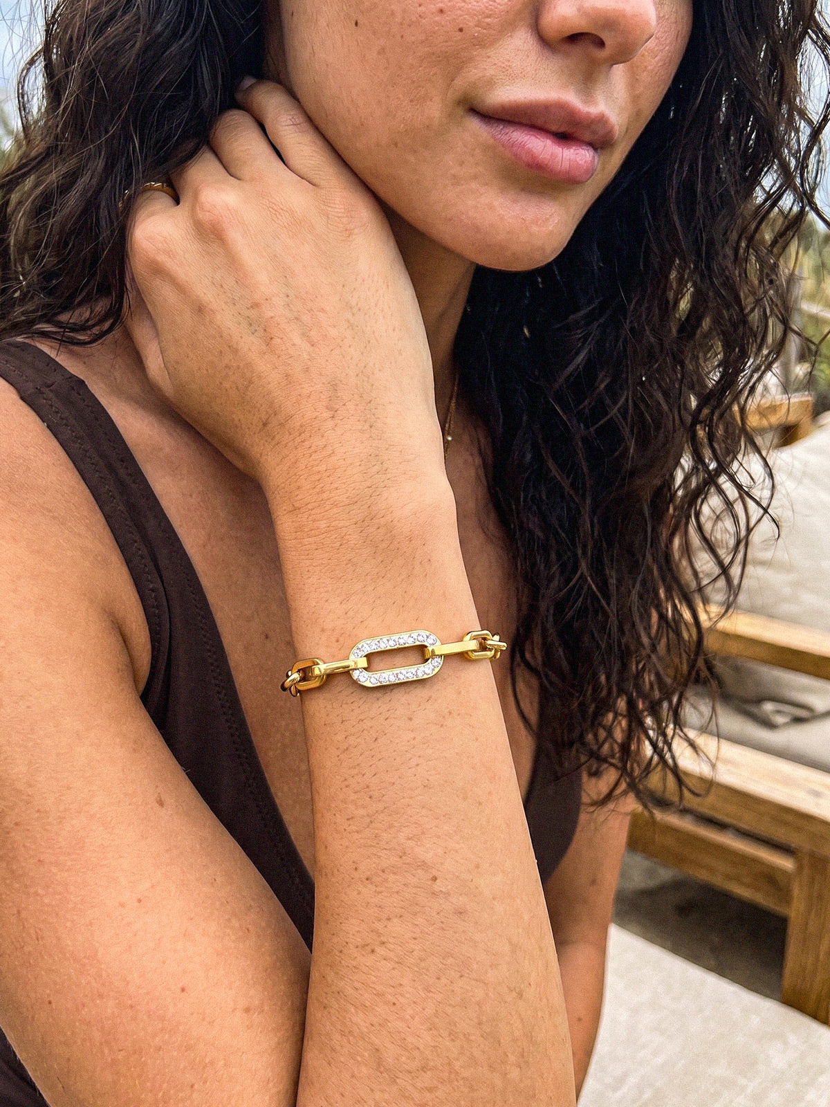 Noemi-Chic Bracelet
