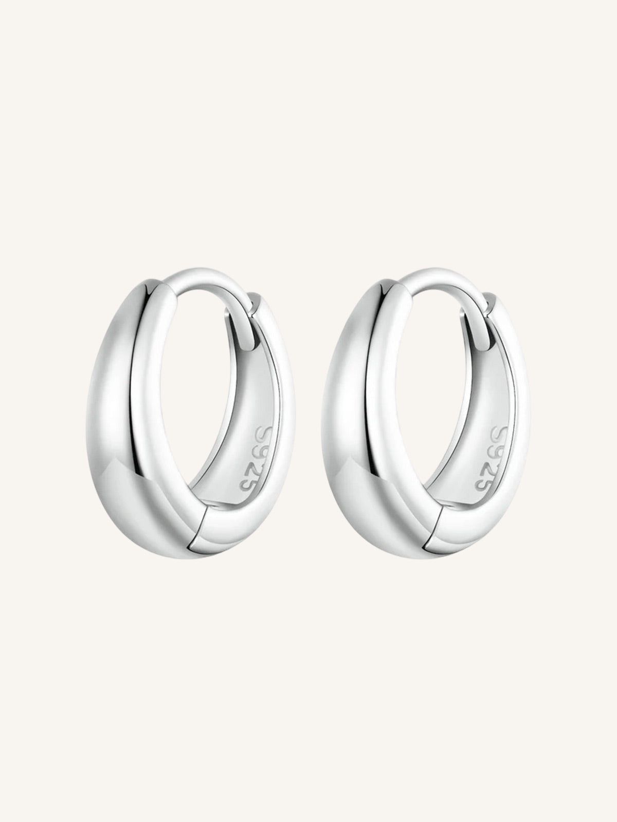 Noemi-Sculpt Hoops